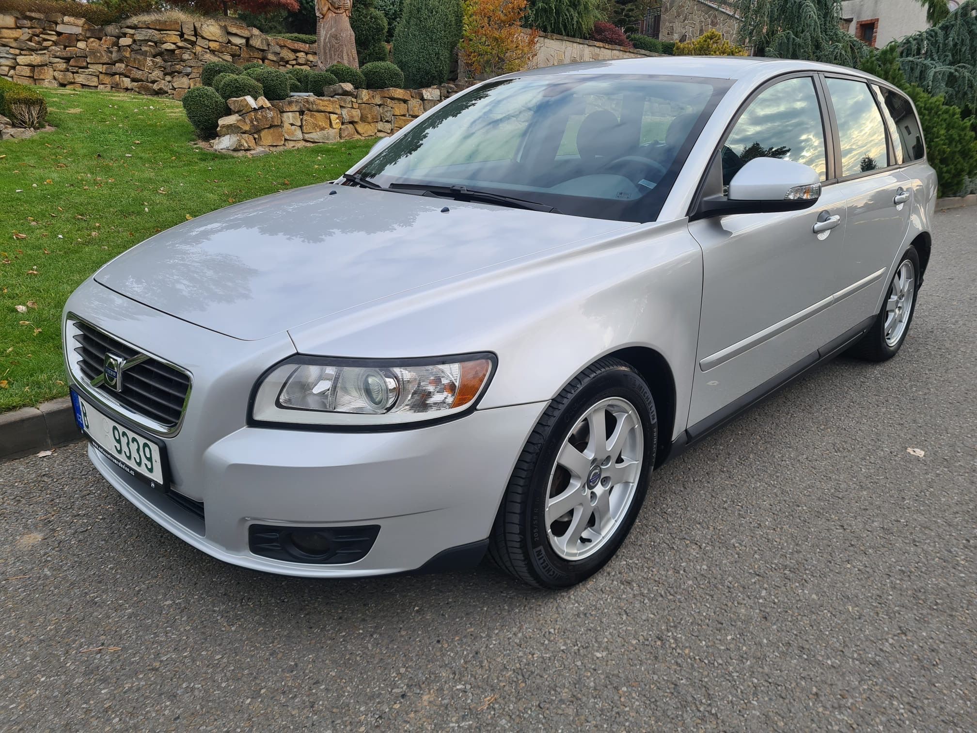 Volvo V50, 1.6 D 80KW TOP KM ! MAN