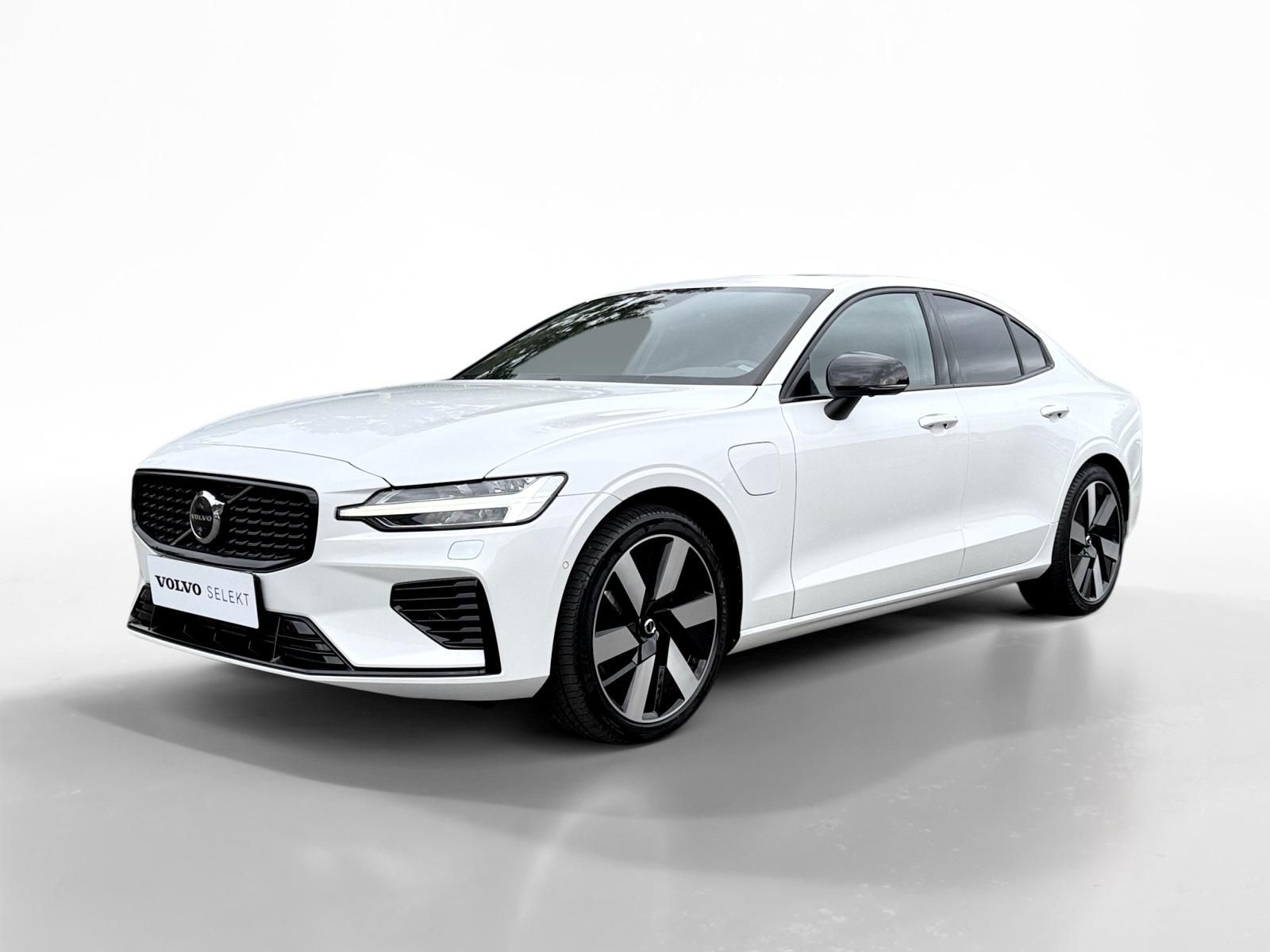 Volvo S60, T6 AWD RECHARGE // ULTIMATE