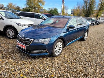 1,4 TSI,PHEV,DSG,LED,NAVI,VÝHŘ