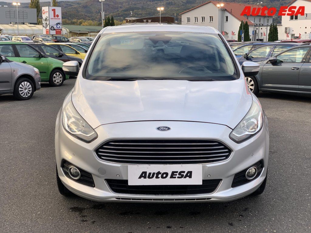 Ford S-MAX, 2.0 TDCi,AT,navi - fotka 2