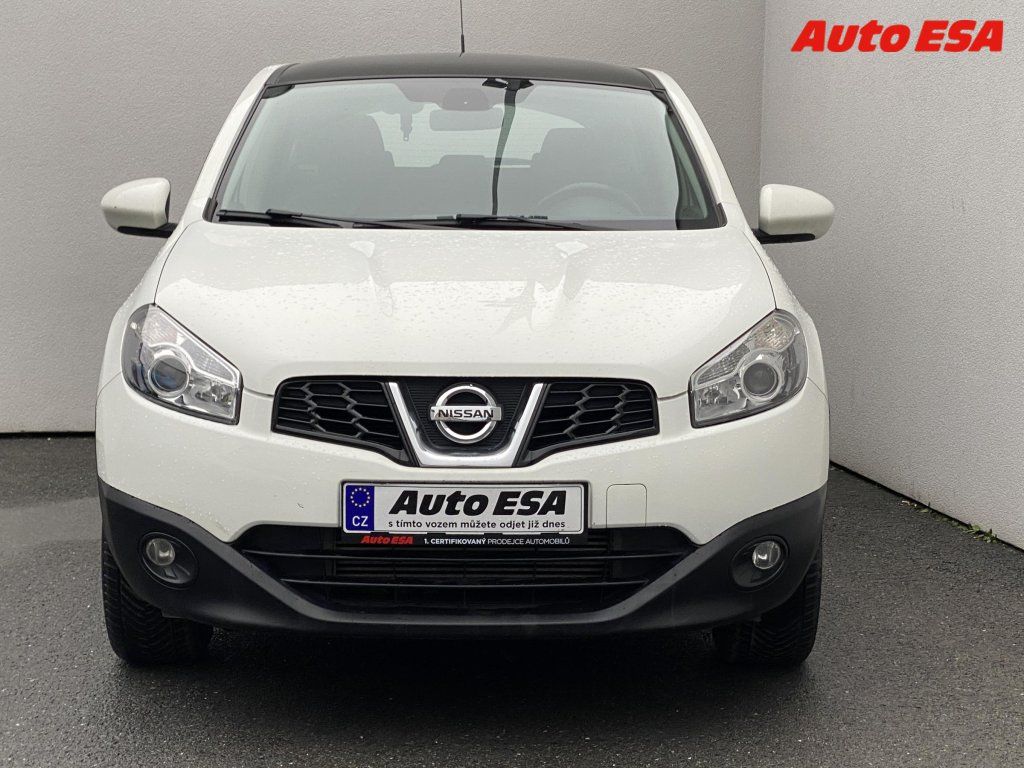 Nissan Qashqai, 1.6dCi,Acenta,panor - fotka 2