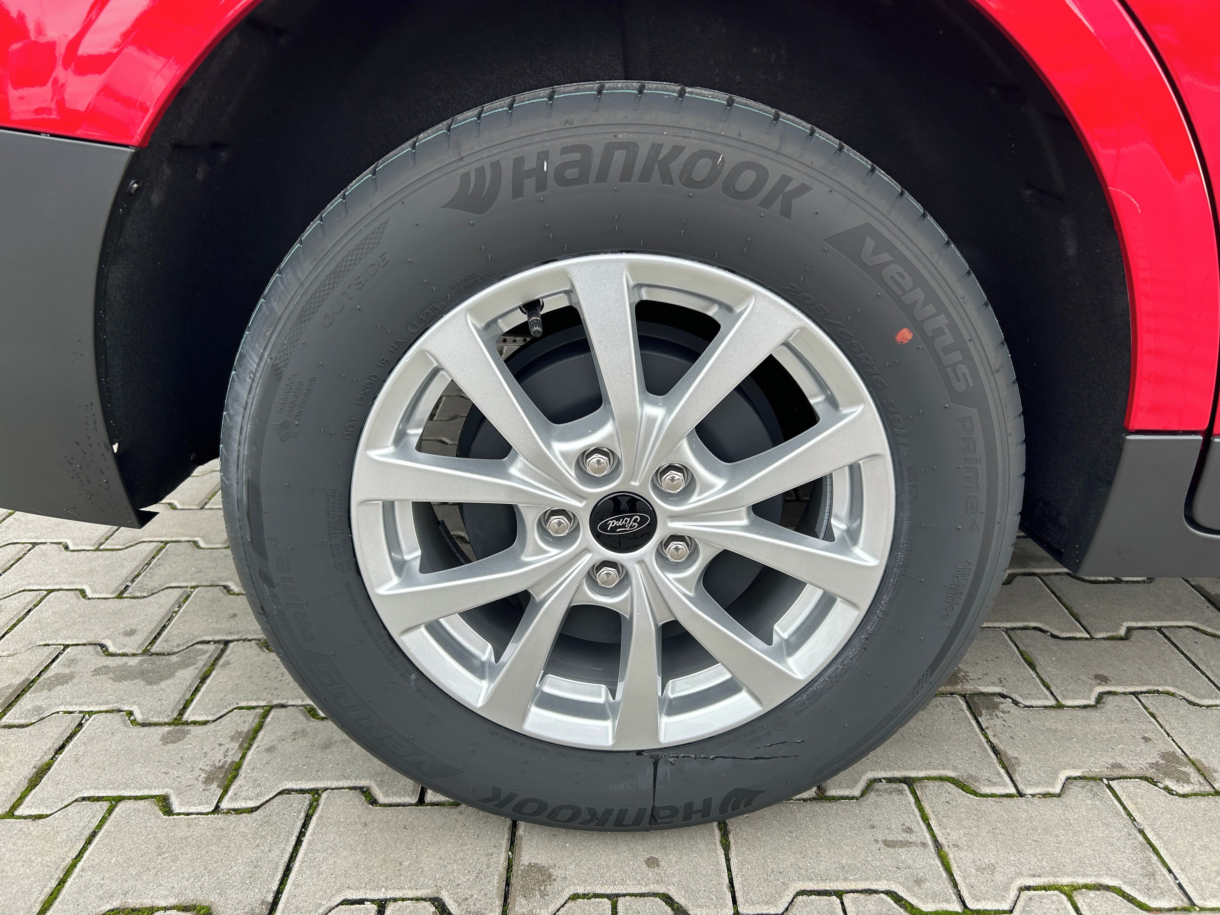 Ford Tourneo Courier, Titanium 1.0 EcoBoost 7.st AT - fotka 4