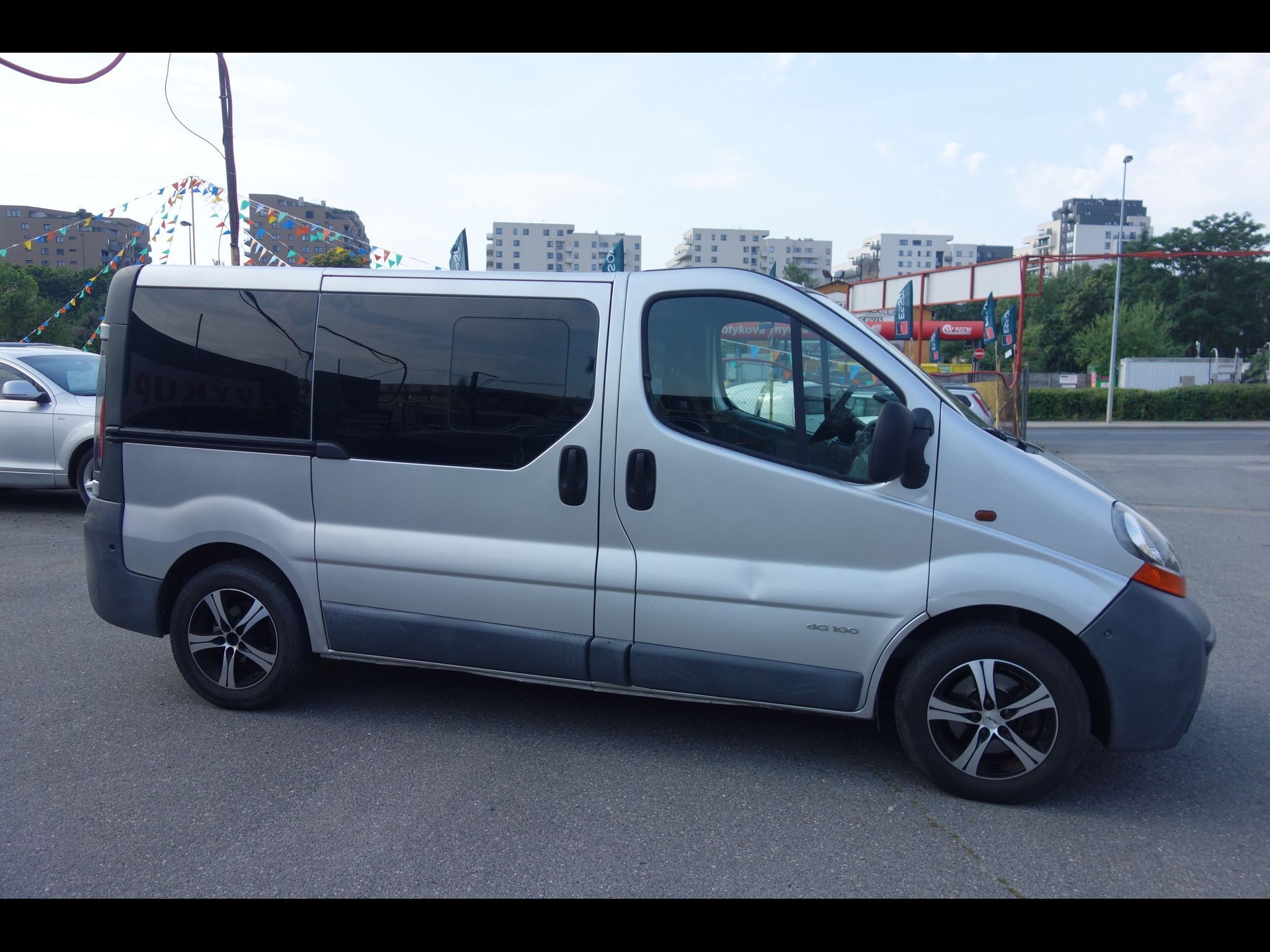 Renault Trafic, 1,9DCi 74 kW 8 míst !! - fotka 4
