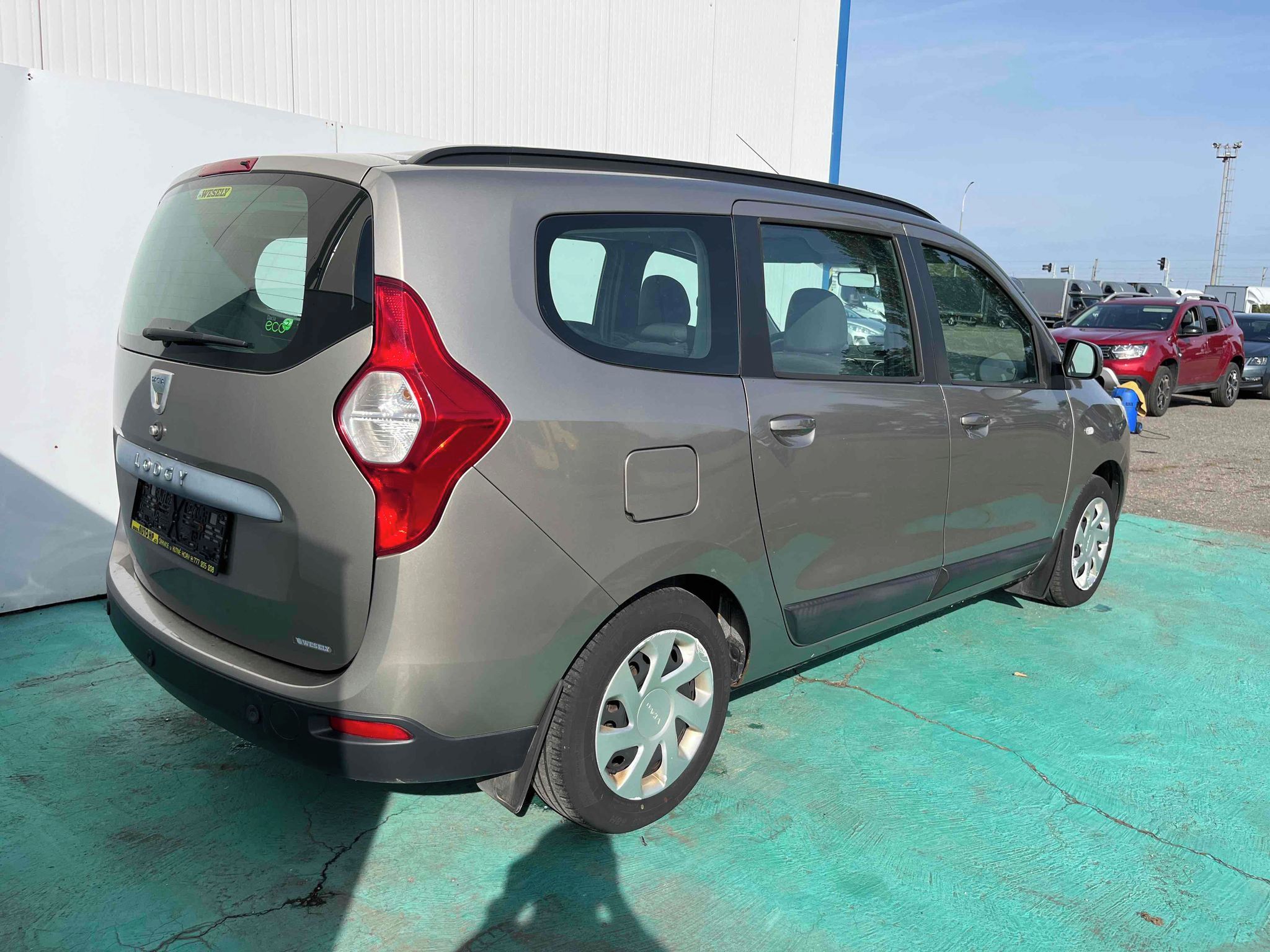 Dacia Lodgy, 1.5 dCi Laureate, Klima, Navi - fotka 2
