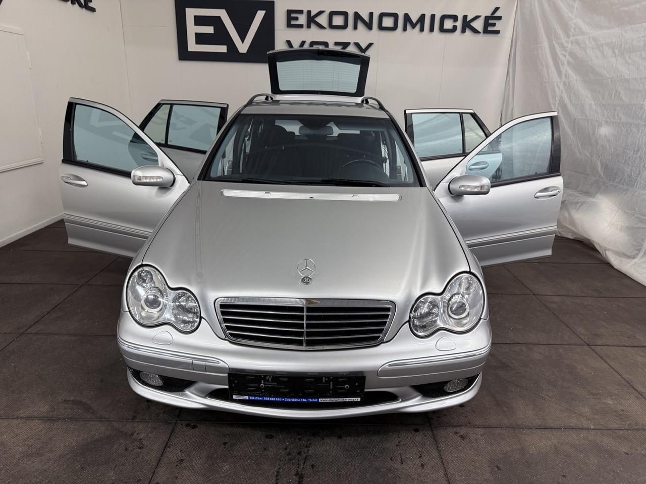 Mercedes-Benz Třídy C, C 30 AMG,AT, 1 MAJITEL ,TOP - fotka 3