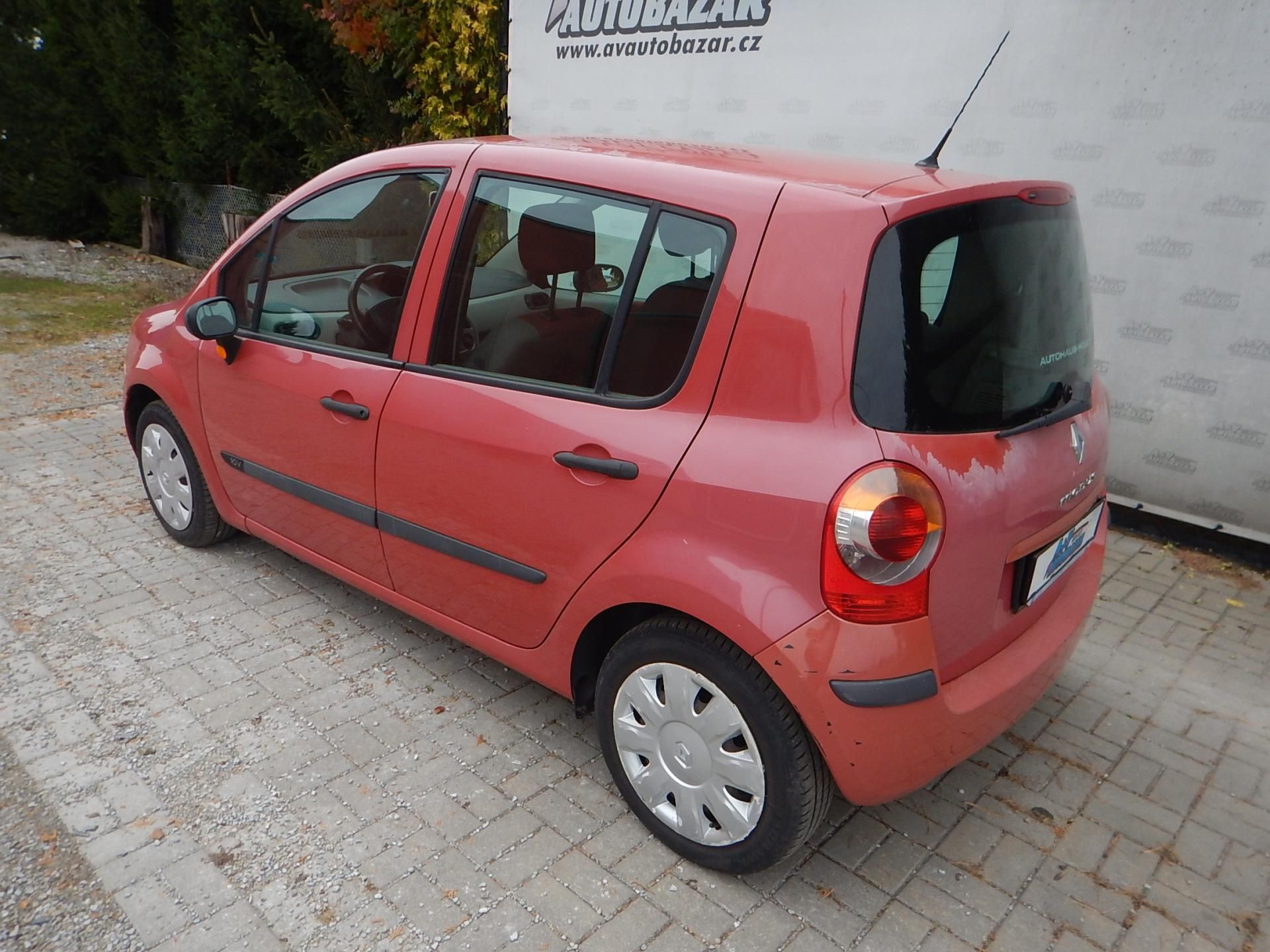 Renault Modus, 1.2i, KLIMA - fotka 4