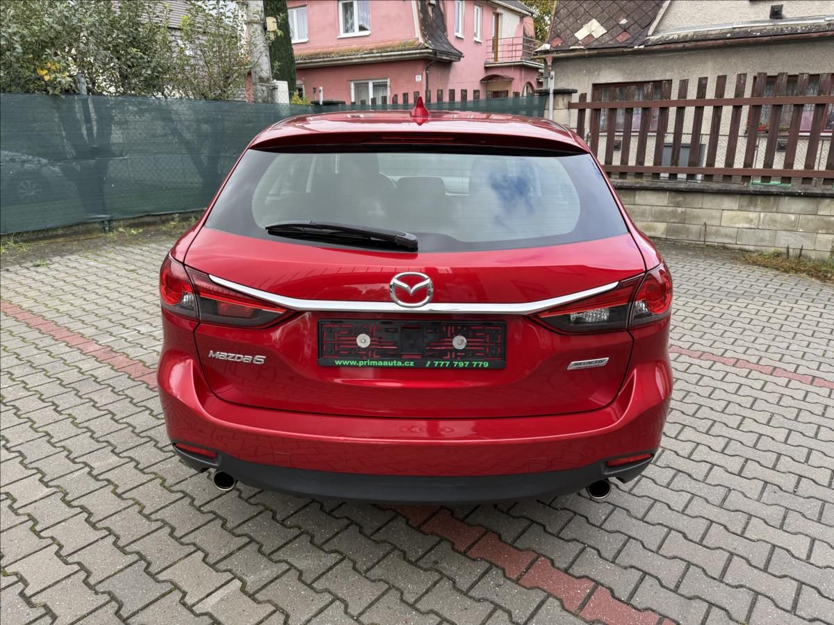 Mazda 6, 2,0 Výborný  stav. - fotka 4