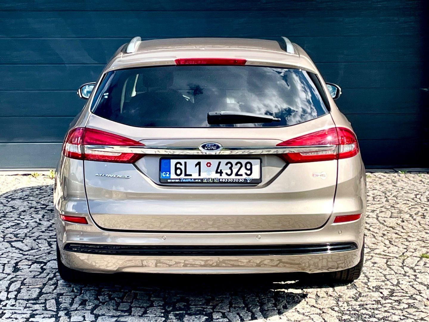Ford Mondeo, 1.5 Titanium + Webasto - fotka 6
