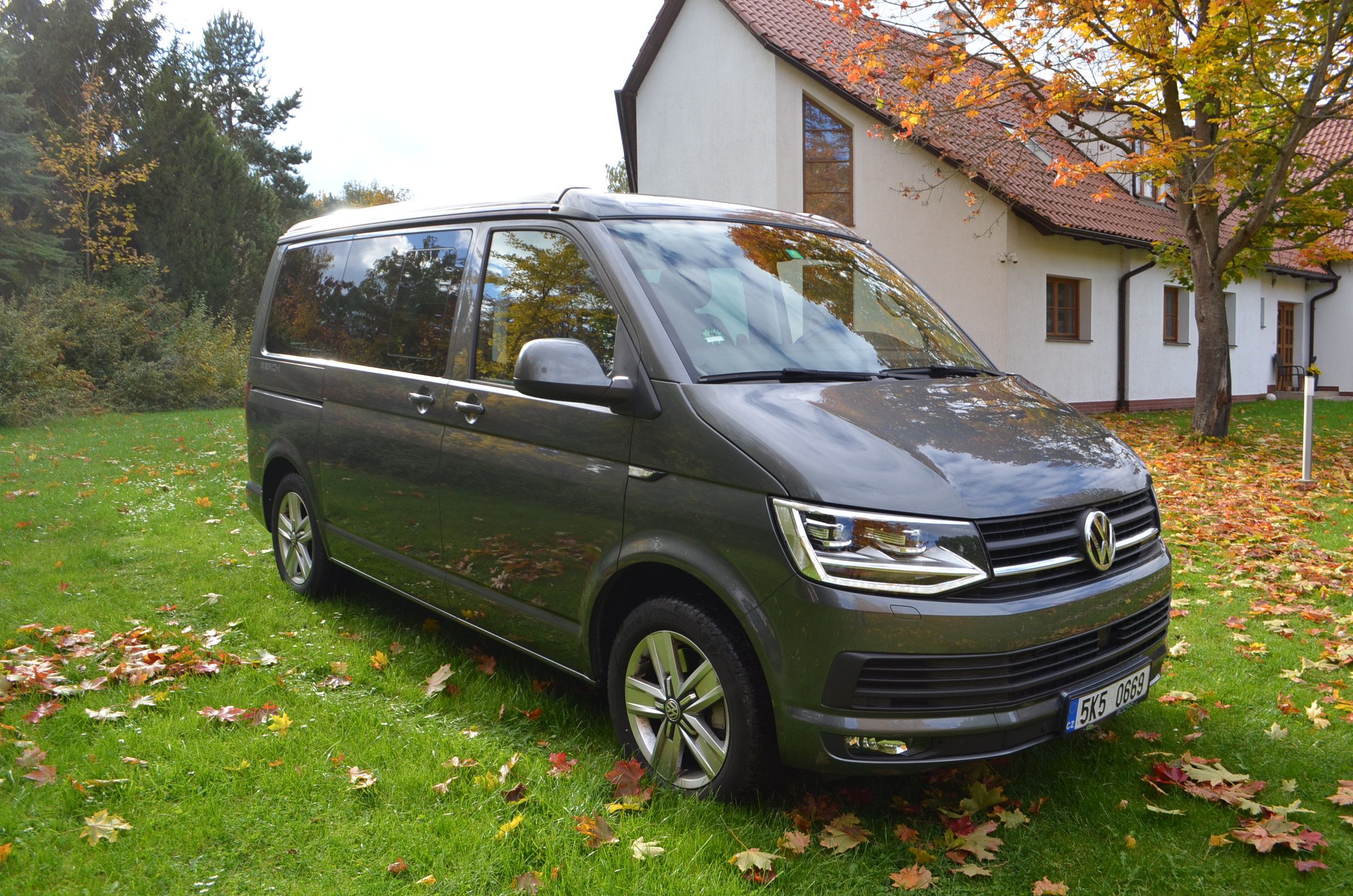 Volkswagen Multivan, CALIFORNIA*BEACH*DSG*146KW*WEB - fotka 3