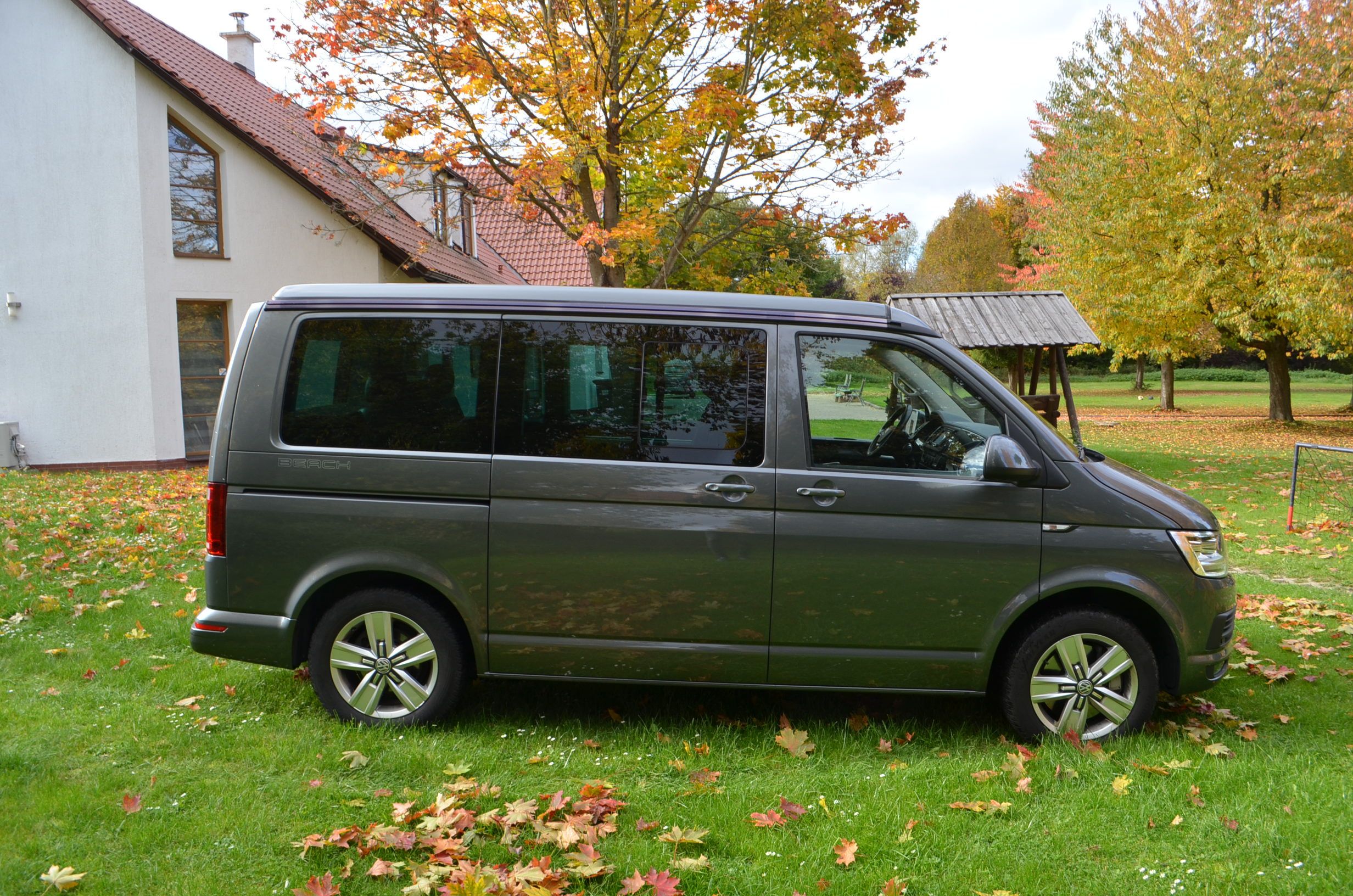 Volkswagen Multivan, CALIFORNIA*BEACH*DSG*146KW*WEB - fotka 4