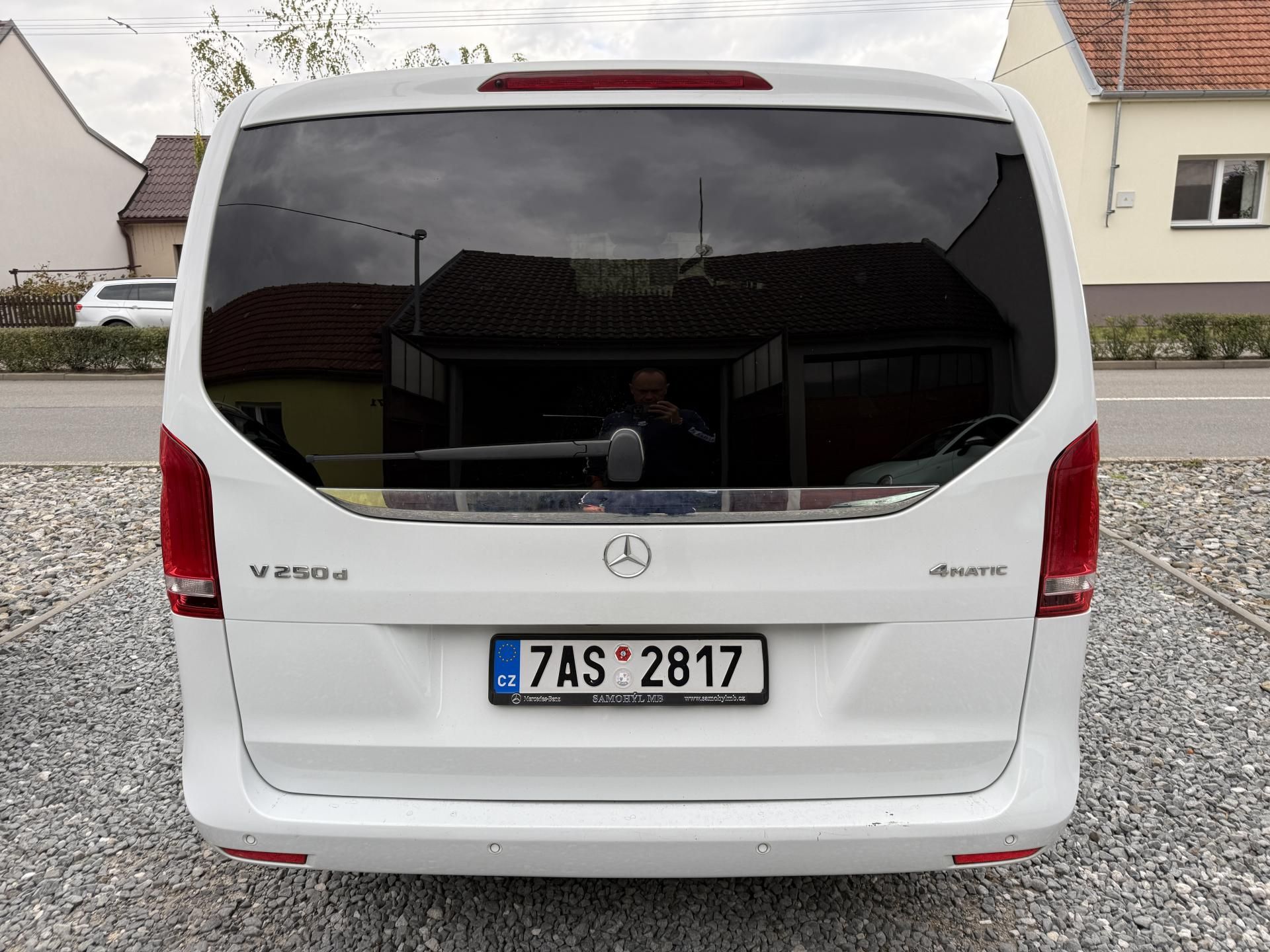 Mercedes-Benz Třídy V, V 250d 4x4 140 KW LED ALU KUZE - fotka 4