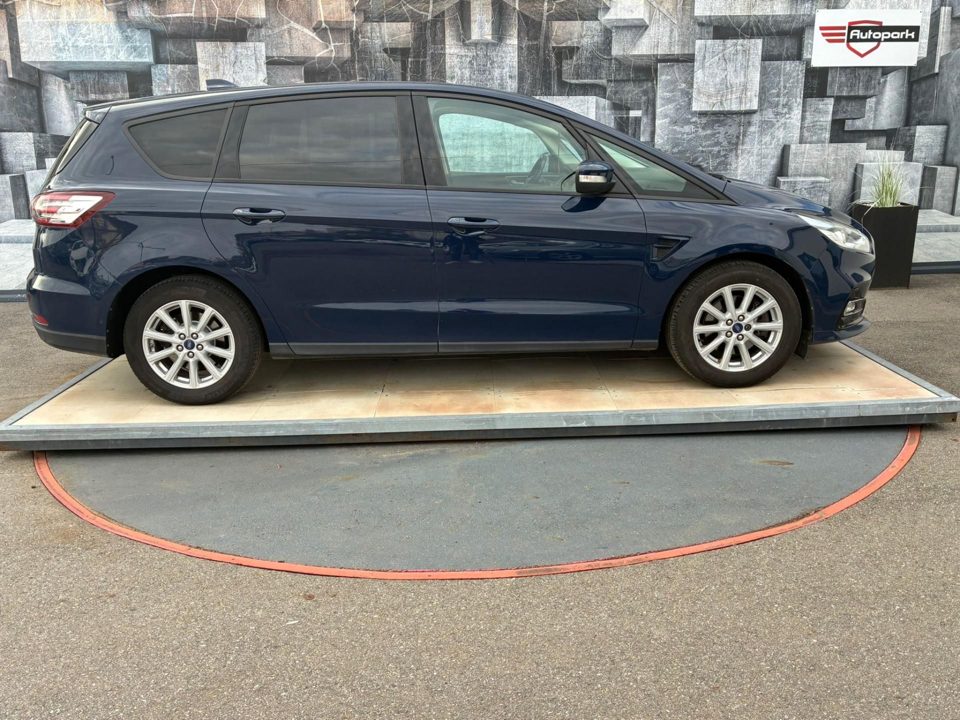 Ford S-MAX, 2.0TDCi, 110KW - fotka 5