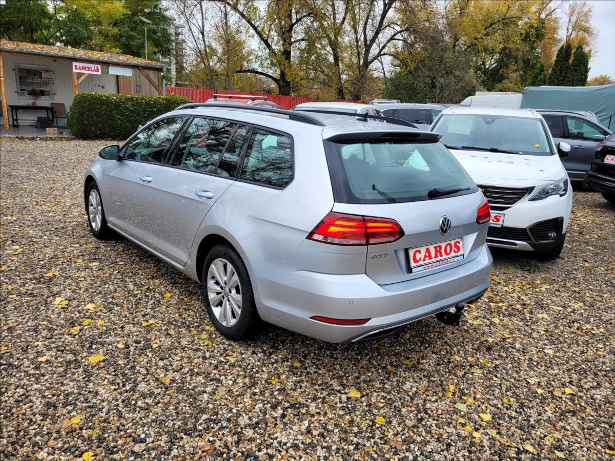 Volkswagen Golf, 1,0 TSI,navi,digiklima,acc,alu - fotka 5