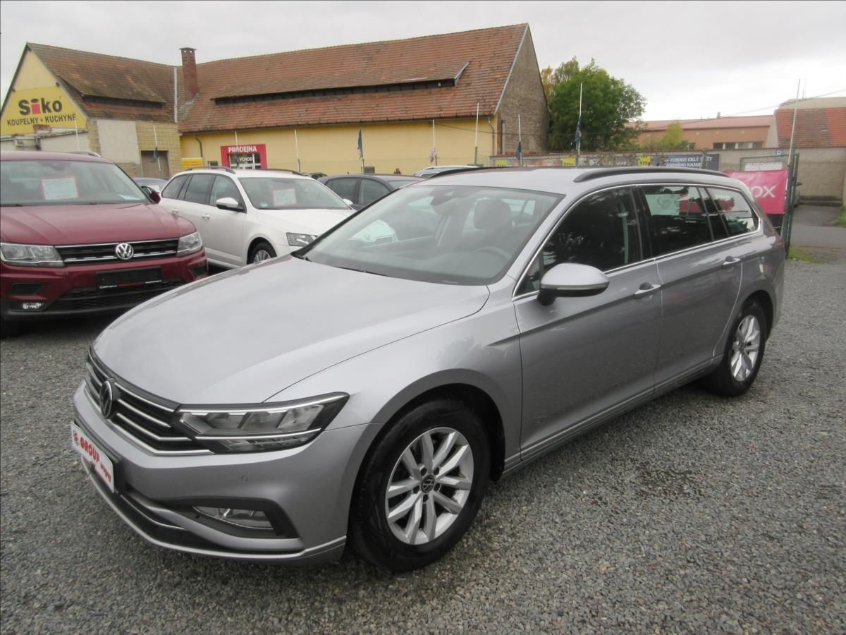 Volkswagen Passat, 2,0 TDI DSG Led Business - fotka 3