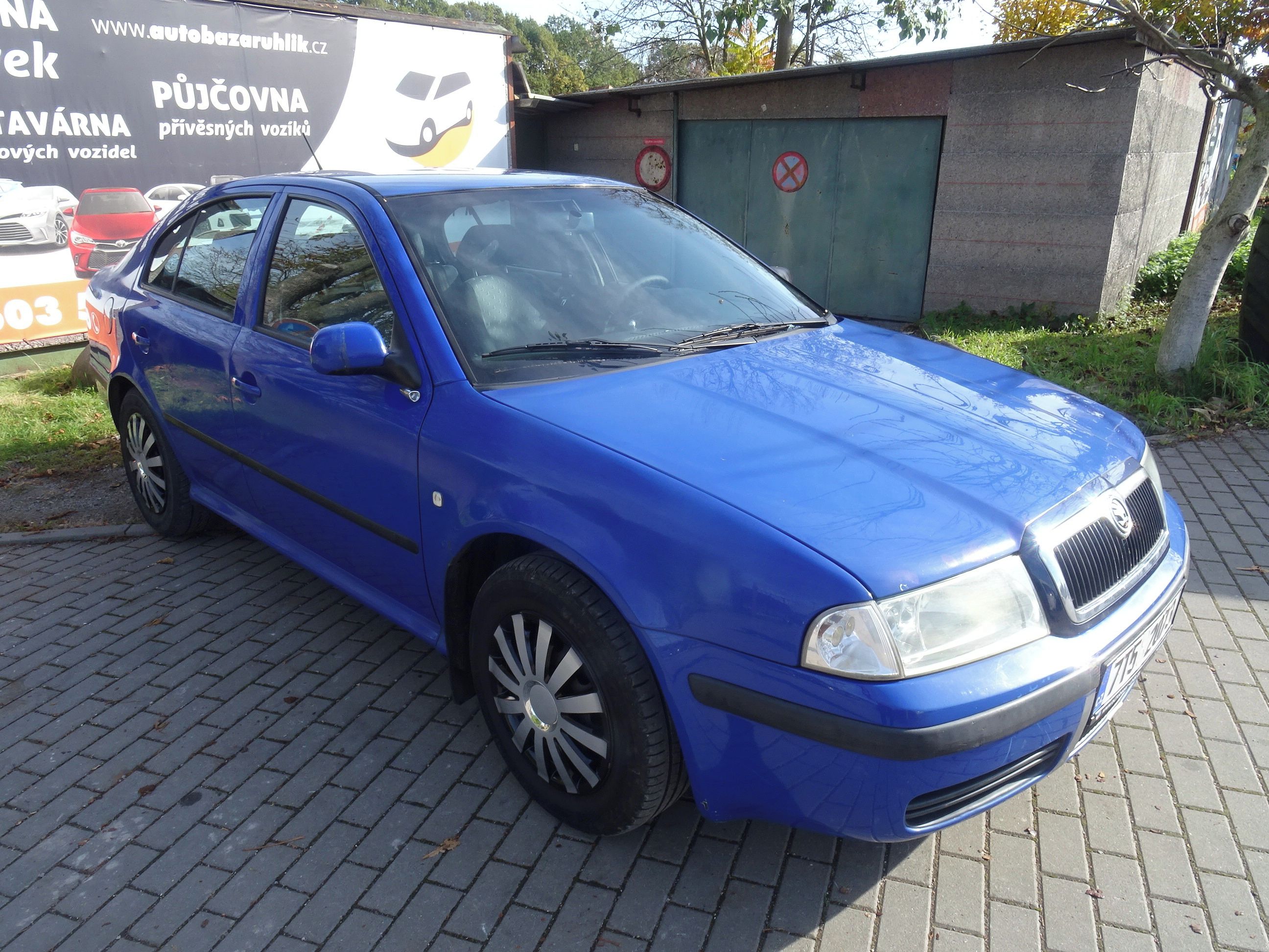 Škoda Octavia, 2.0i, TAŽNÉ, KOUPENO V ČR - fotka 2