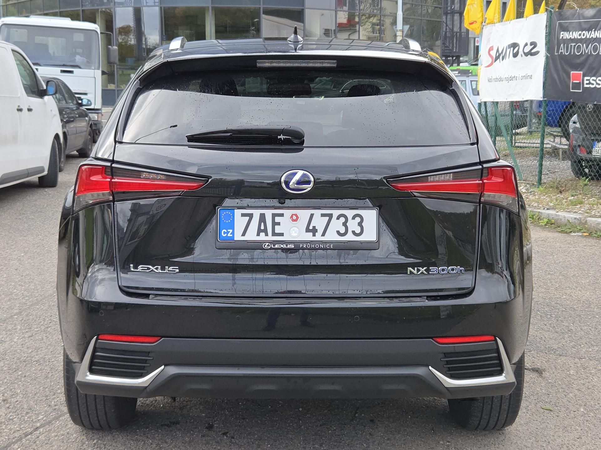 Lexus NX 300h, na splátky všem od 10%akontace - fotka 6