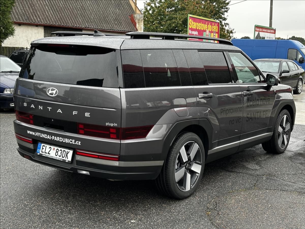Hyundai Santa Fe, 1,6 PHEV STYLE PREMIUM 4X4 - fotka 6