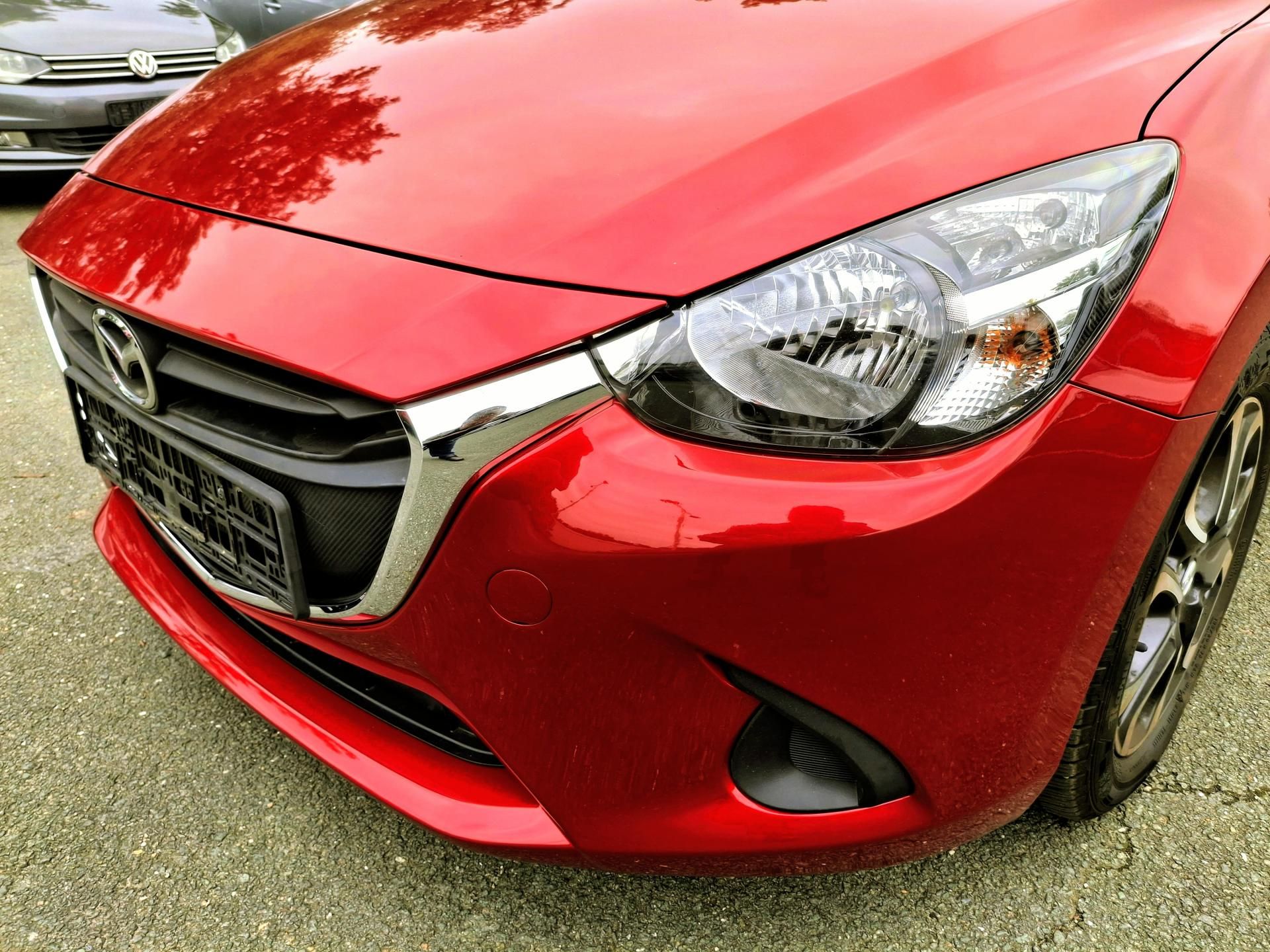 Mazda 2, 1.5 benzin - fotka 2