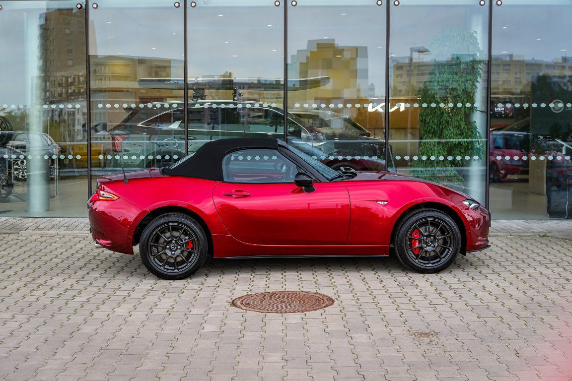 Mazda MX-5, ST 1.5L 132k 6MT Homura - fotka 2