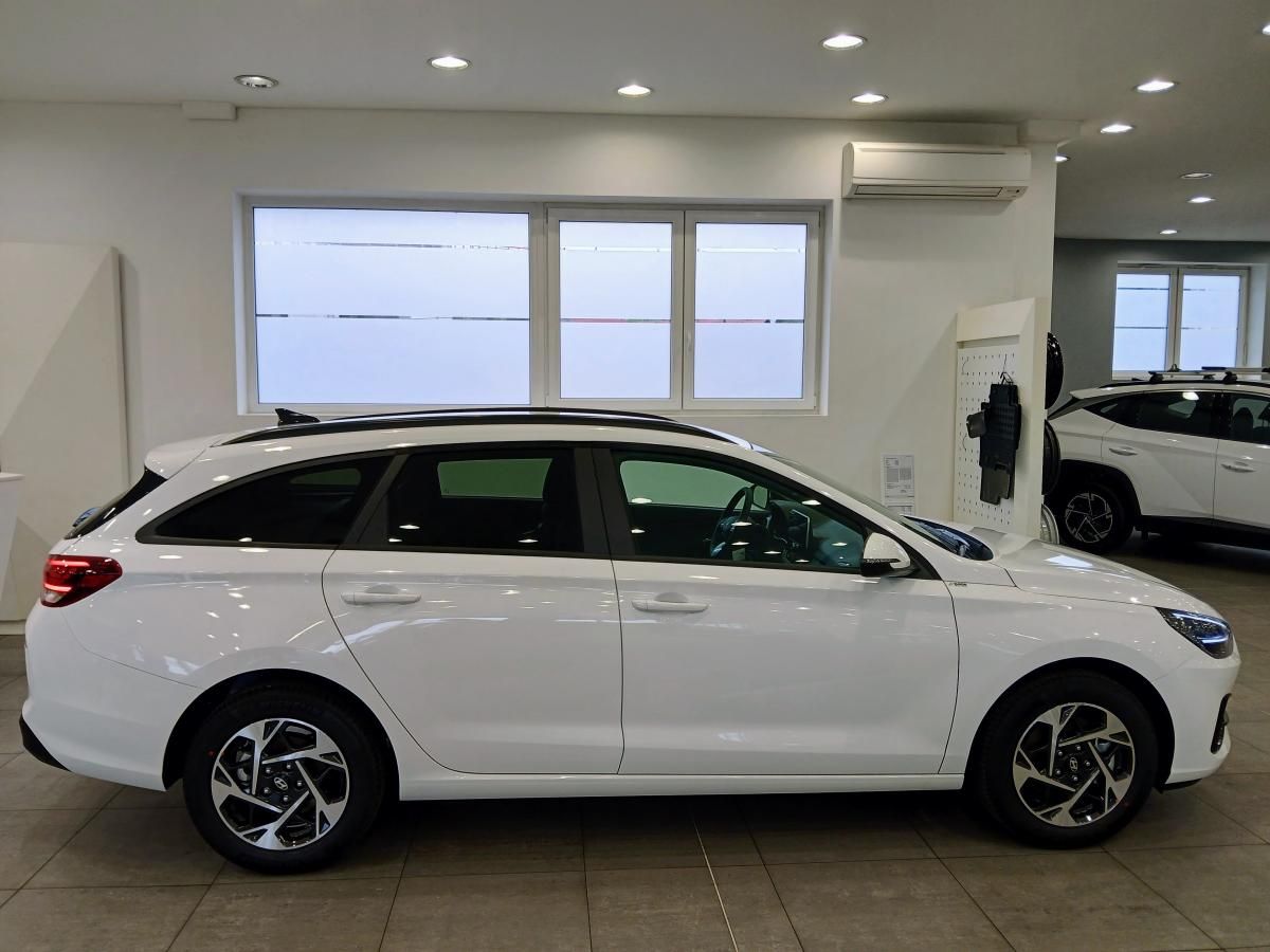 Hyundai i30, 1,0 T-GDI GO Czech! - fotka 4