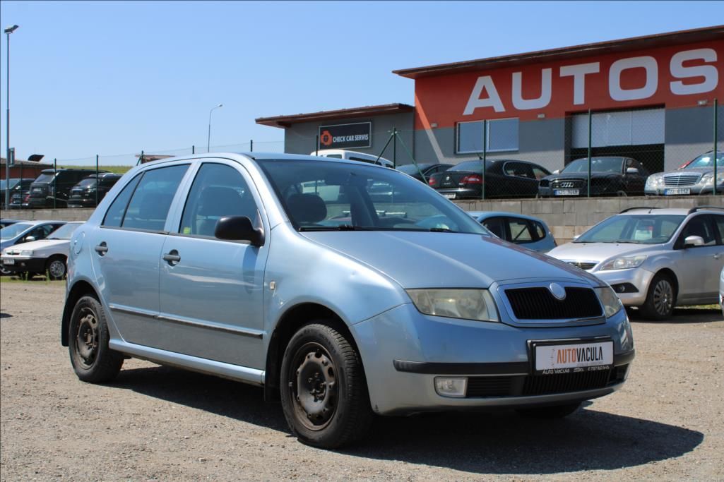 Škoda Fabia, 1,4 i  STK 10/2027 - fotka 3