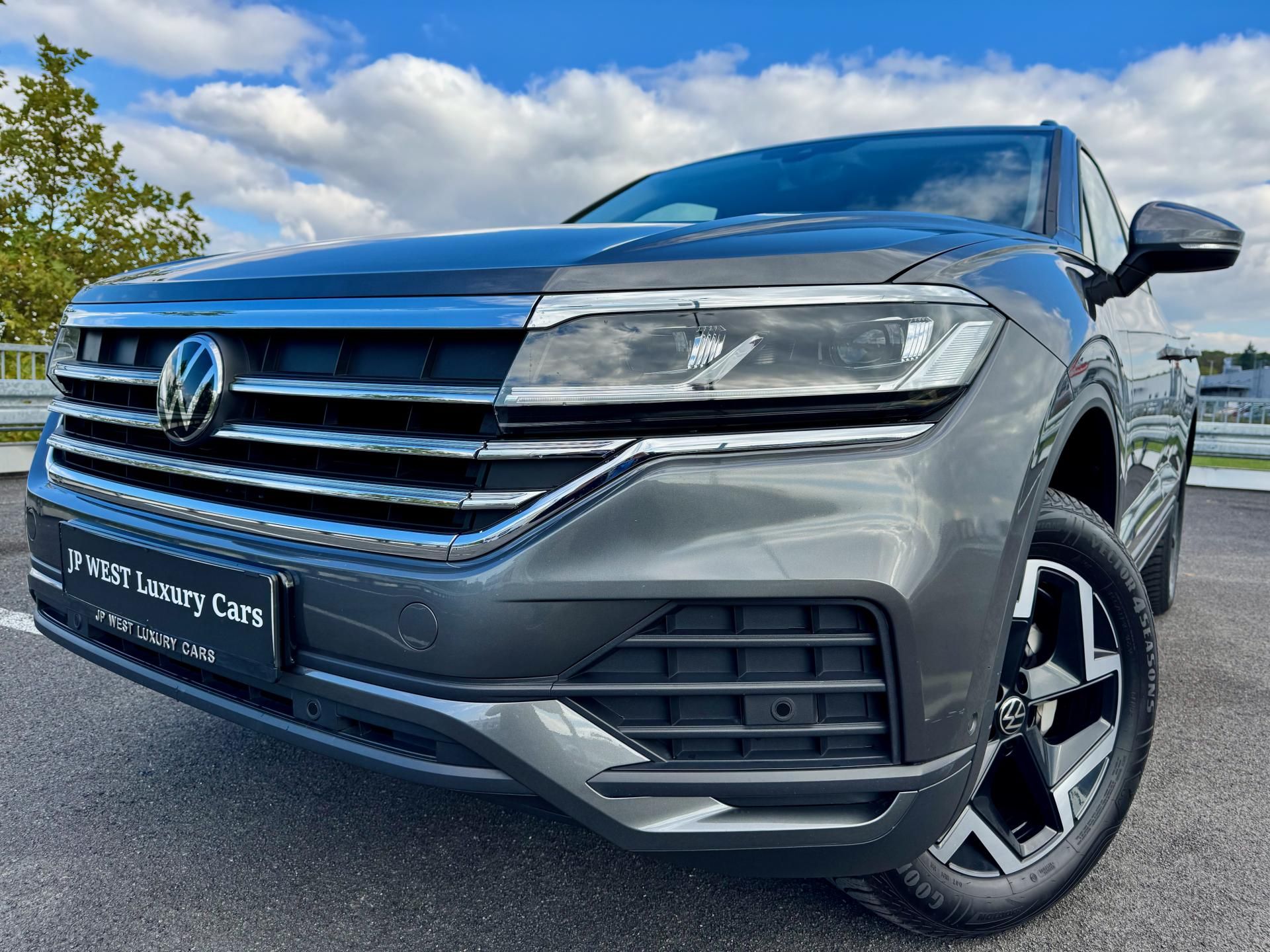 Volkswagen Touareg, Model 2025, Kůže, VZDUCH,Tažné - fotka 4