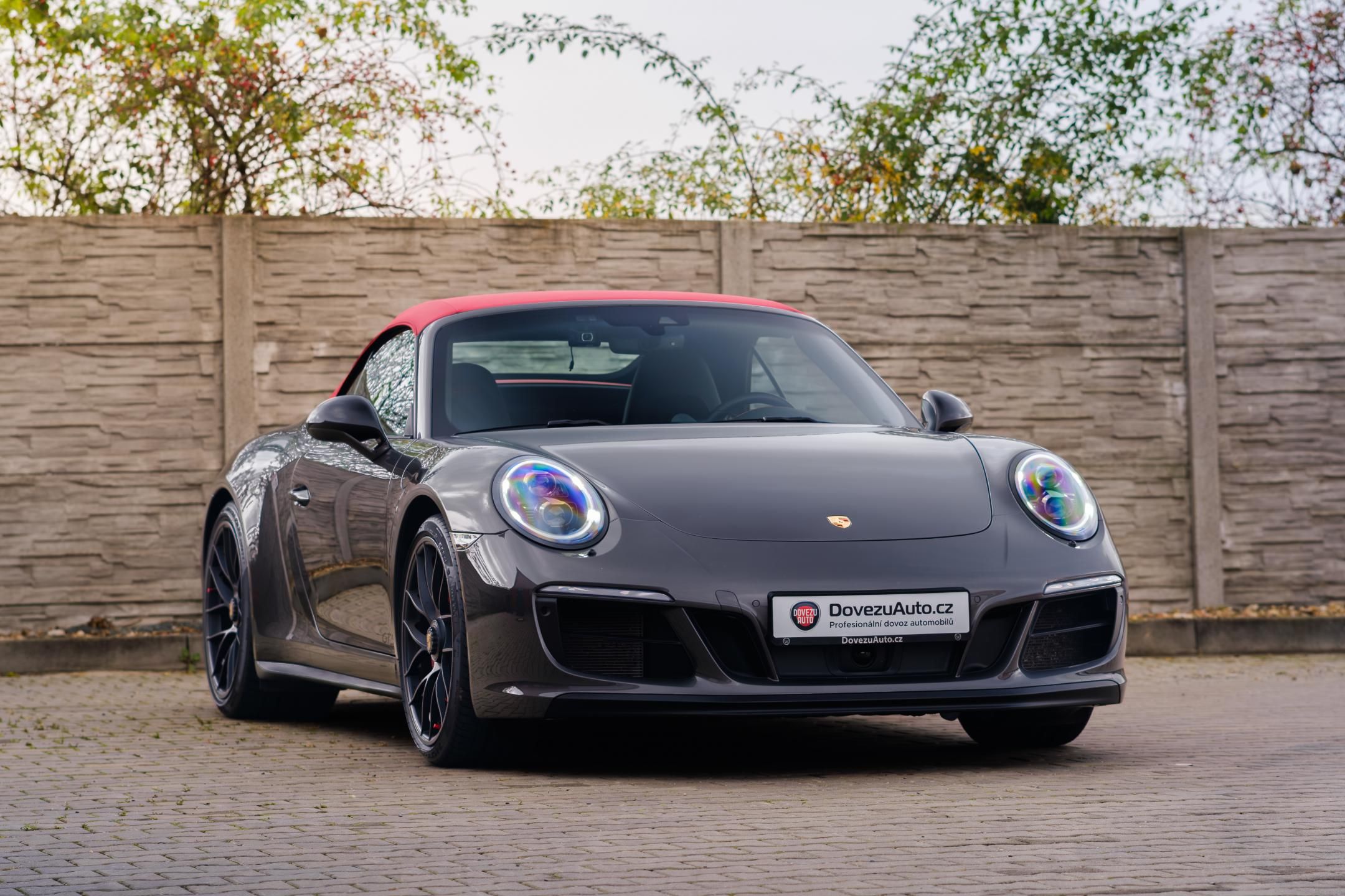 Porsche 911, Carrera 4 GTS Lift 331kWCabrio - fotka 5