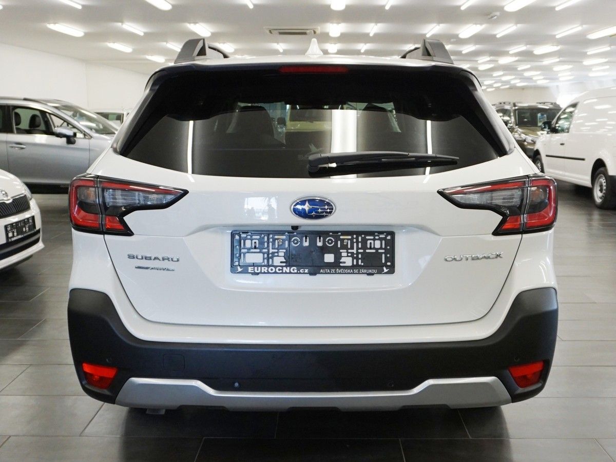 Subaru Outback, 2.5 ACTIVE 2025 nové auto | Zá - fotka 6
