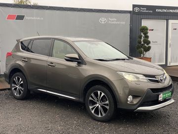 2.2D, ČR, navi, automat, 4x4
