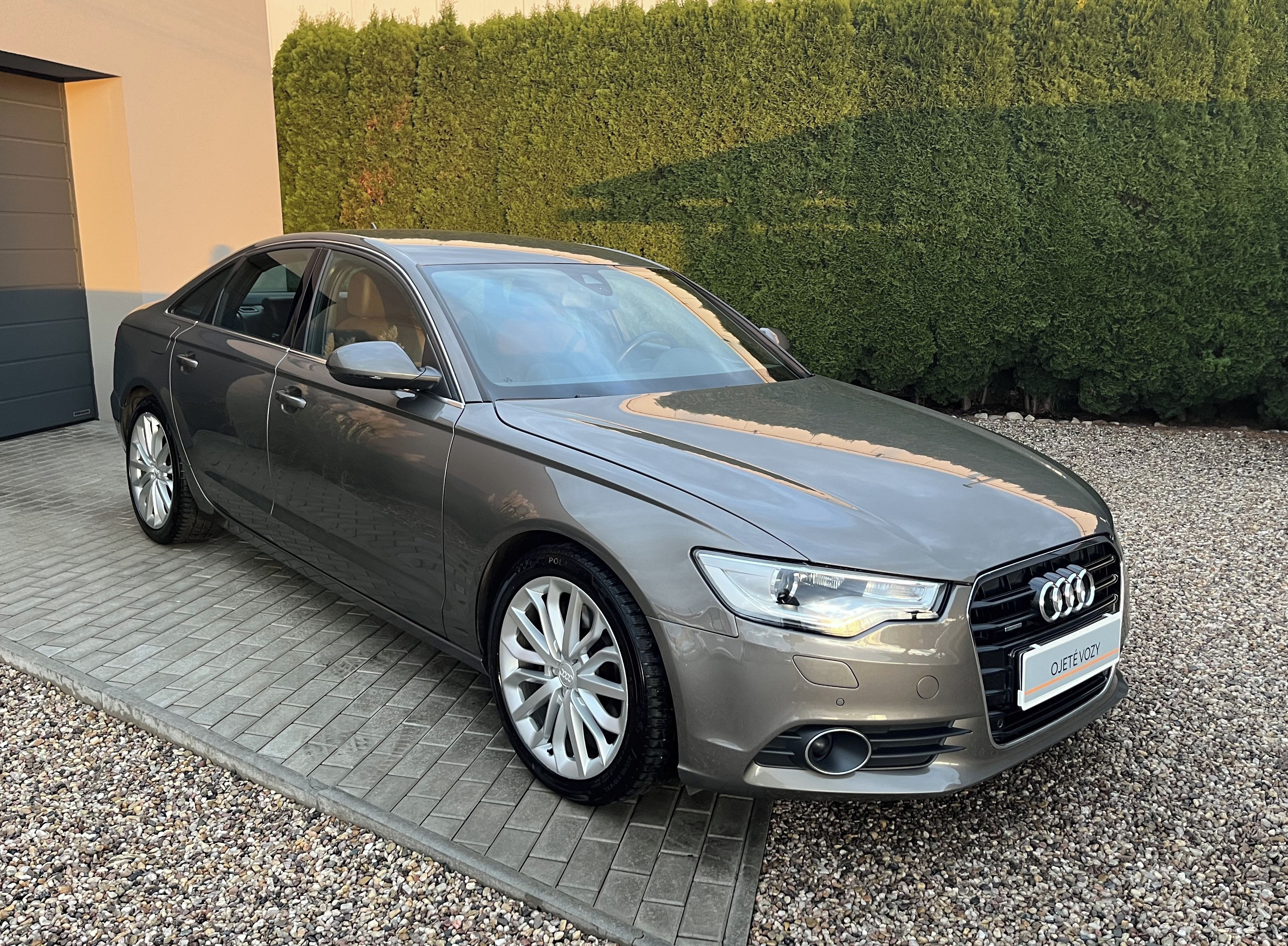 Audi A6, 3.0 TDI 180KW QUATTRO, Výbava - fotka 3
