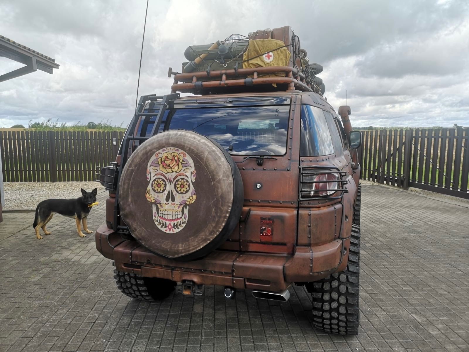 Toyota FJ Cruiser, Custom Toxic Muertos Top Stav - fotka 4