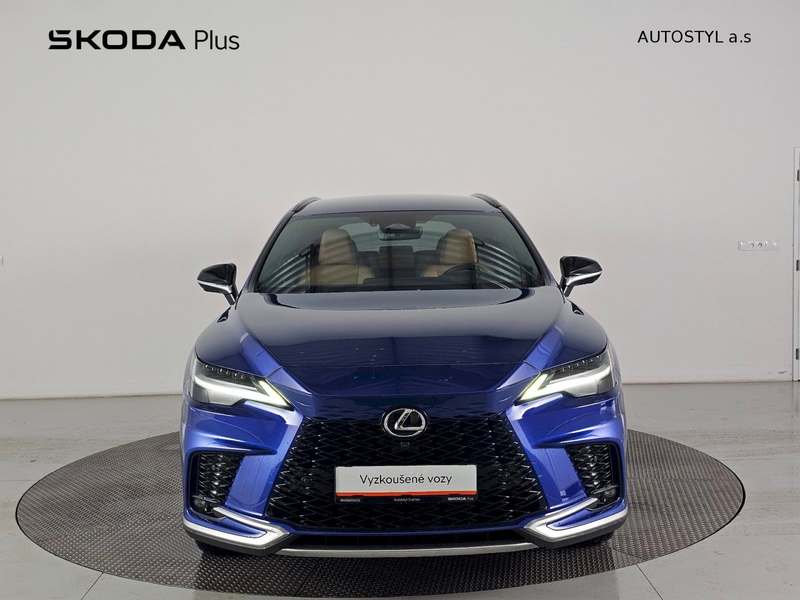 Lexus RX 350h, 2.5HEV 250k 4x4 FSPORT+ Head U - fotka 4