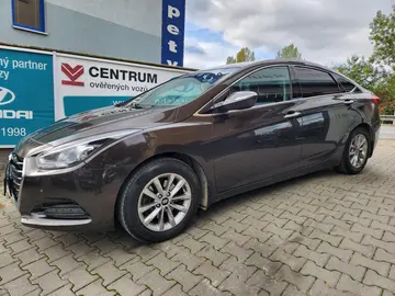 Hyundai i40, 1.7-NOVÁ SPOJKA-AUT.KLIMA