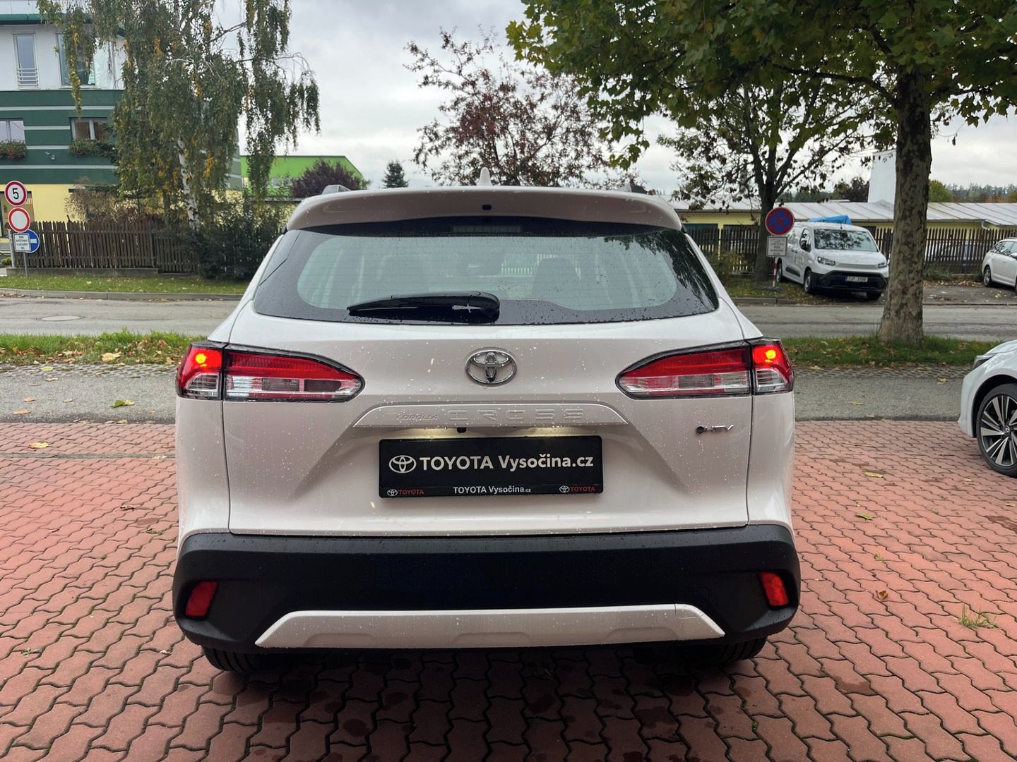 Toyota Corolla Cross, 1.8 HEV CVT Comfort Business - fotka 6