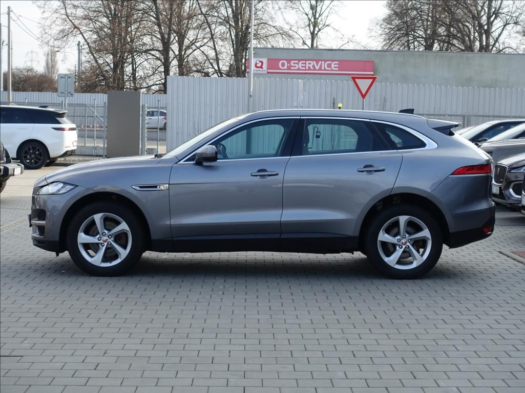 Jaguar F-Pace, 3,0 d Portfolio,1Maj,ČR,DPH - fotka 2