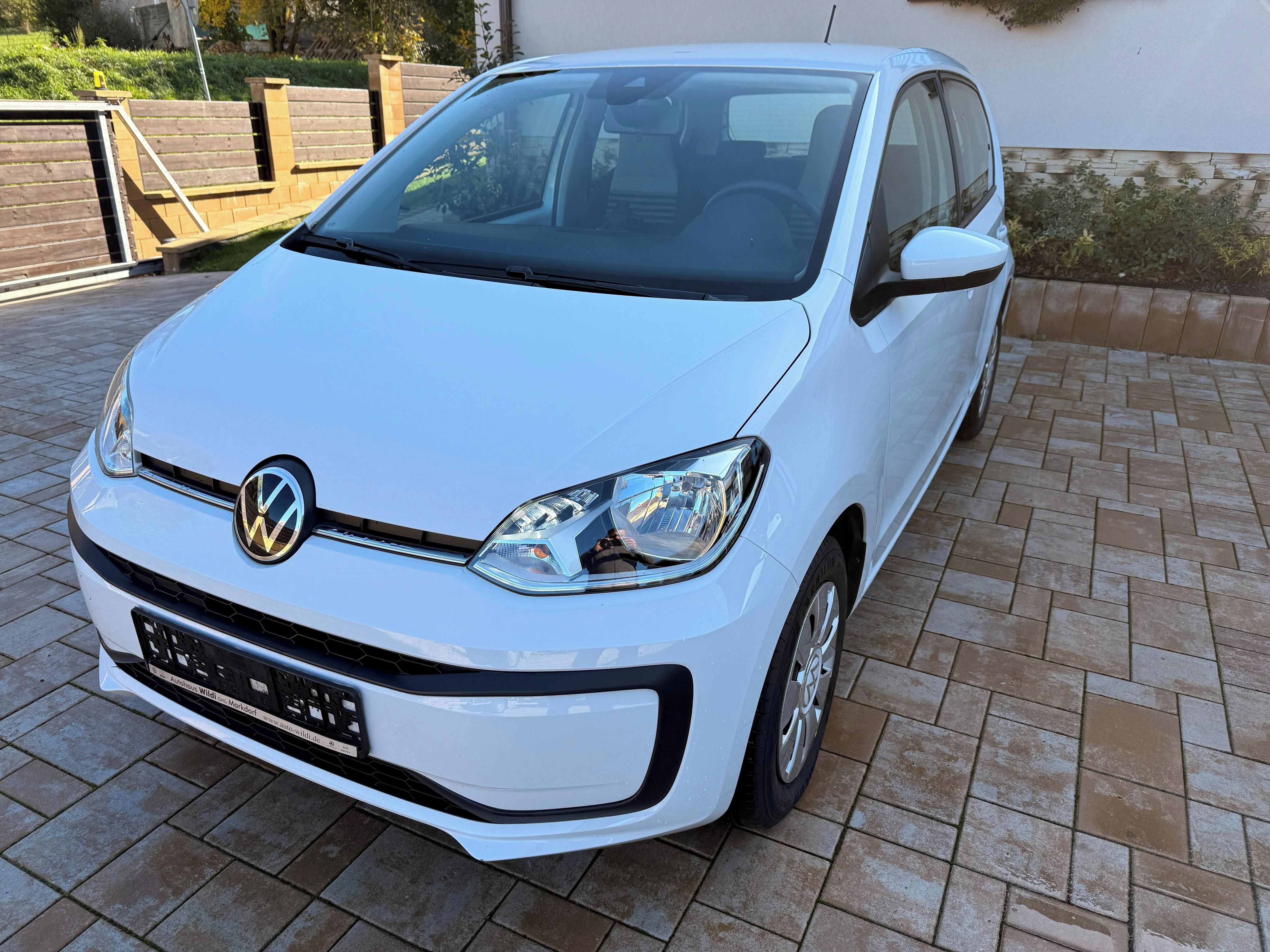 Volkswagen Up!, 1.0MPI 44000KM!! DPH - fotka 2