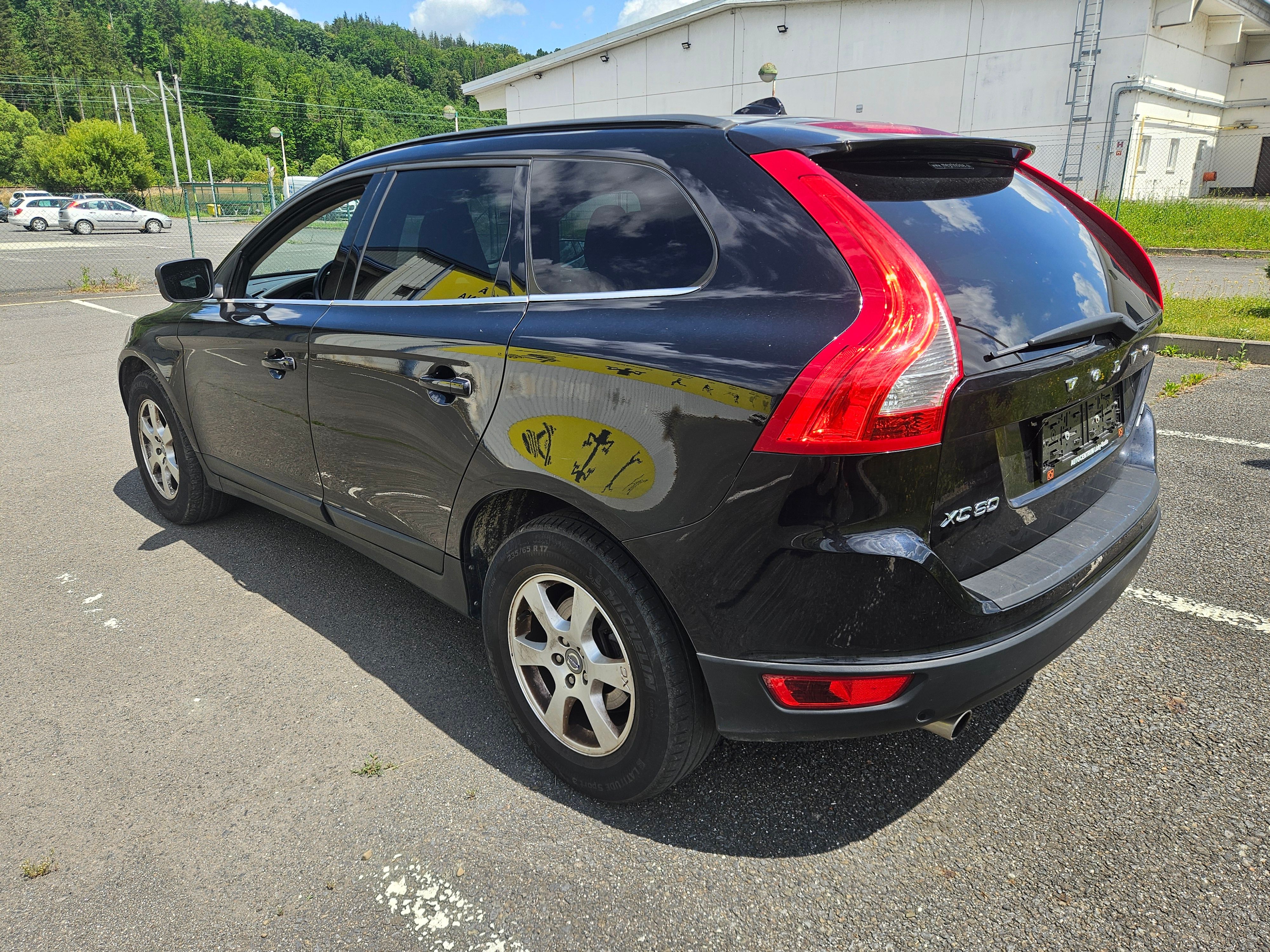 Volvo XC60, 4x4, Manuální převodovka - fotka 4