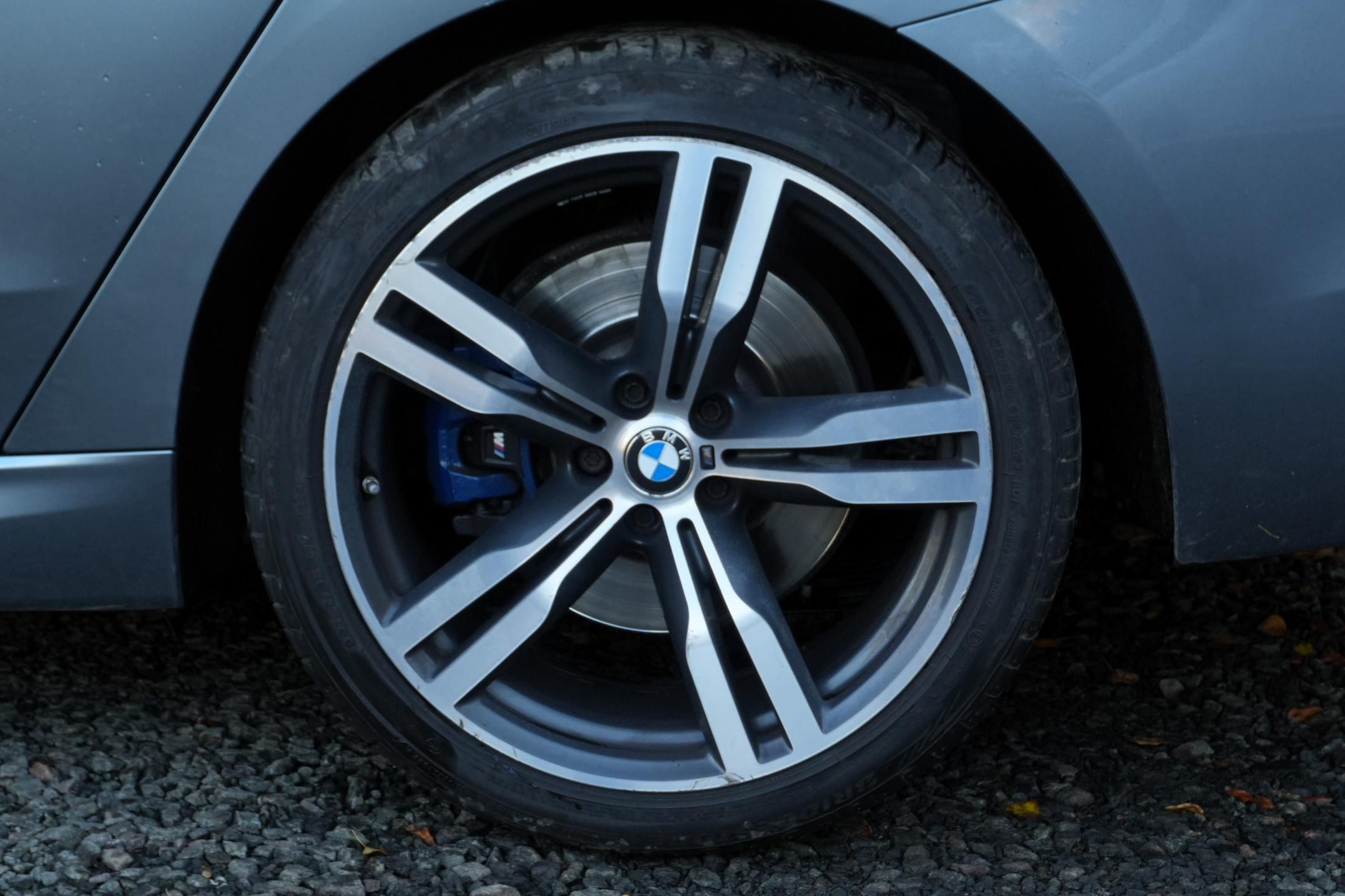 BMW Řada 6, 640i xDrive, ČR,Webasto,Vzduch - fotka 5