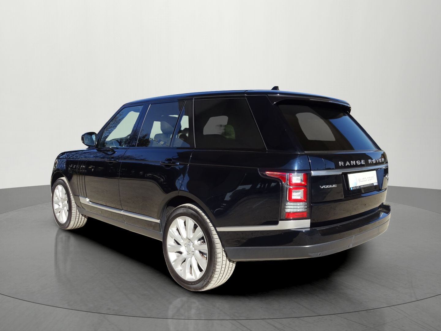 Land Rover Range Rover, 3.0TDV6 VOGUE Panorama SoftClo - fotka 3