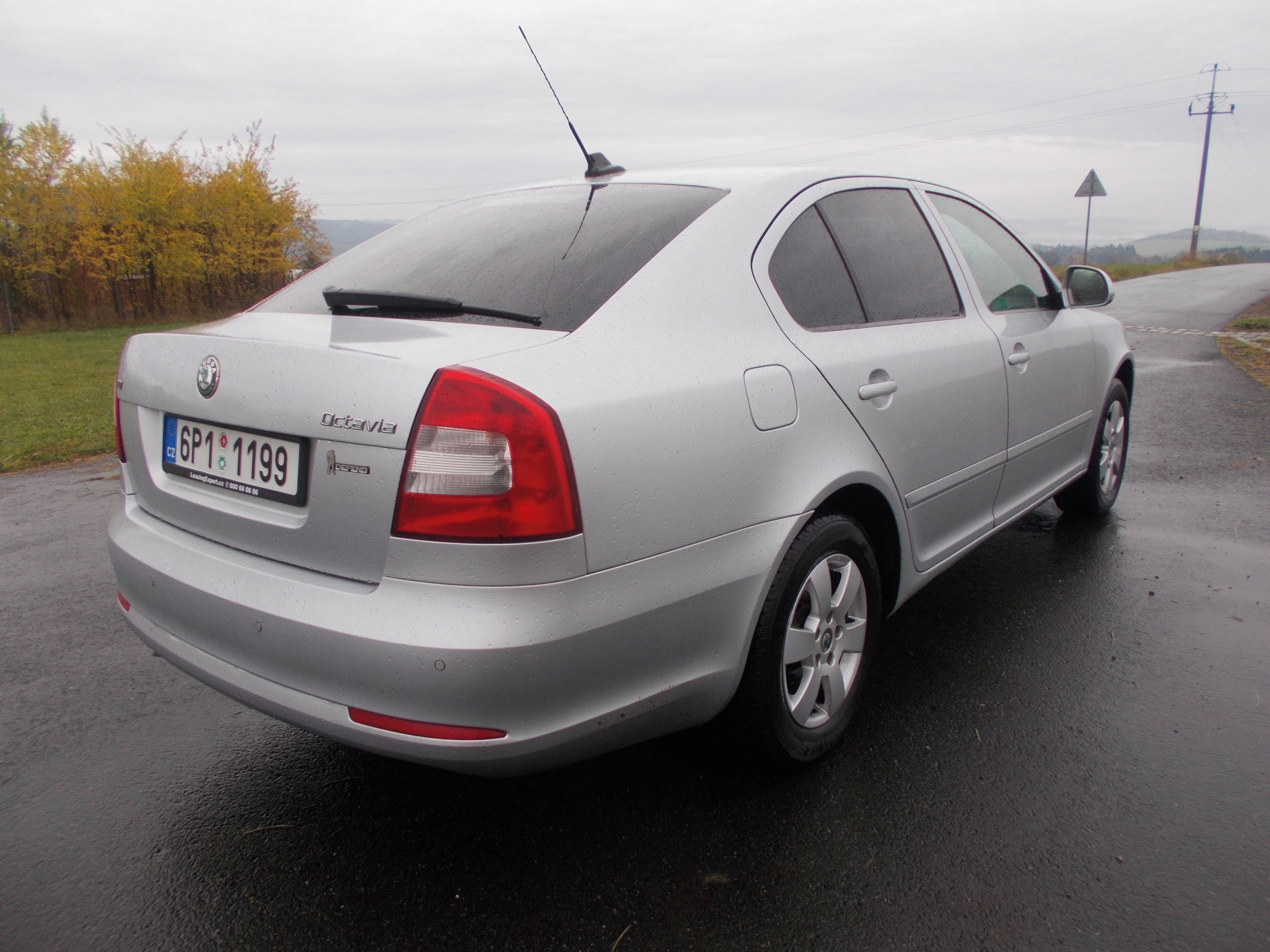 Škoda Octavia - fotka 6