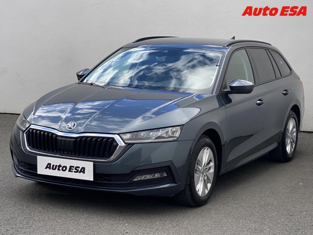 Škoda Octavia, 2.0 TDi,2.maj,ČR,Ambition - fotka 3