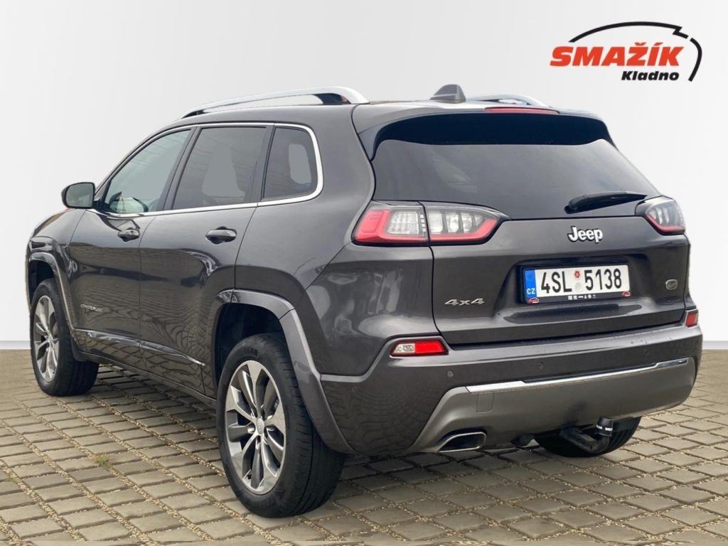 Jeep Cherokee, 2,2 M-JET(143kW)  Auto.4X4 - fotka 4