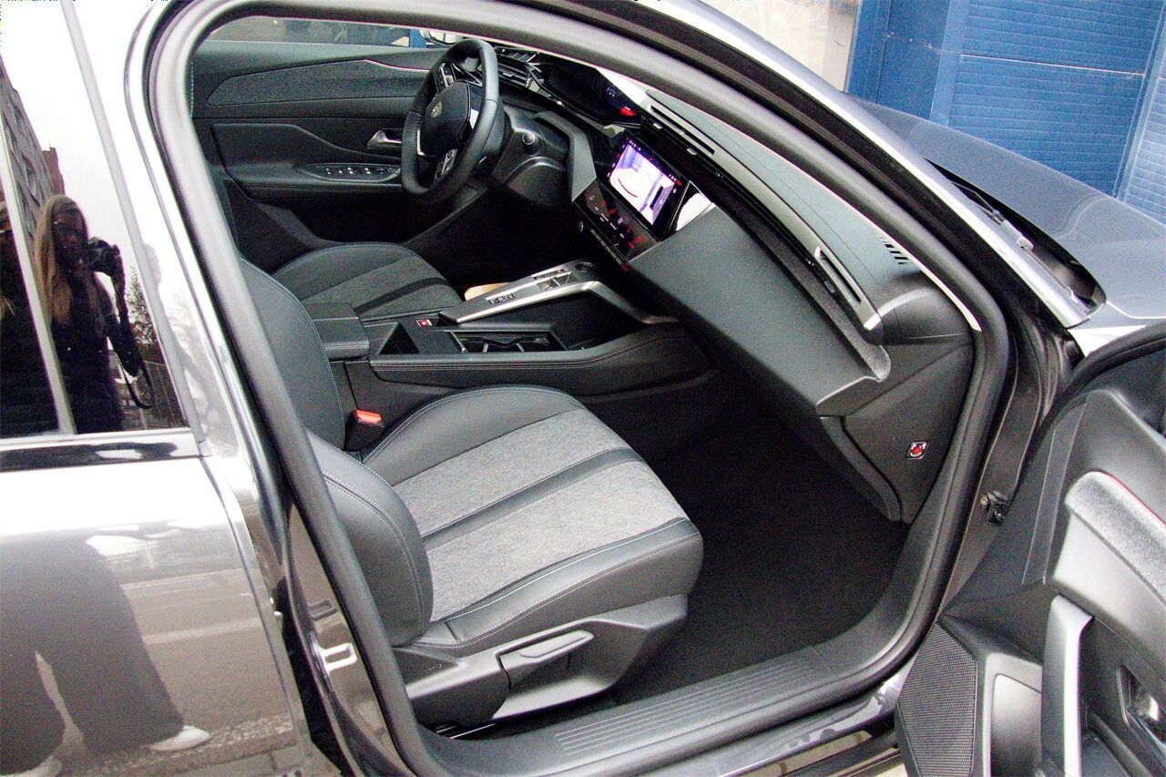 Peugeot 408, ALLURE PACK  + PureTech 130  E - fotka 6