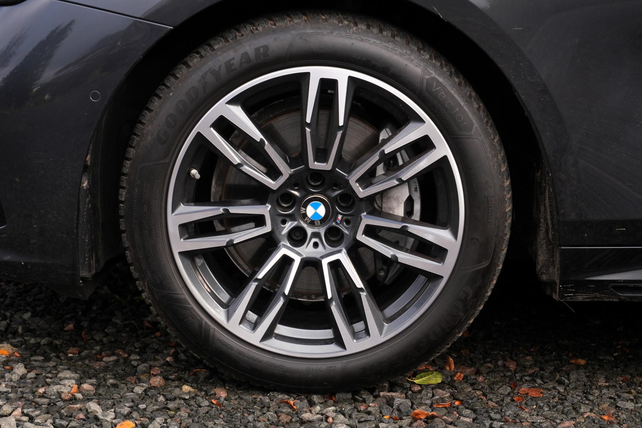 BMW Řada 5, 540d, B&W, Ventilace, Webasto - fotka 4