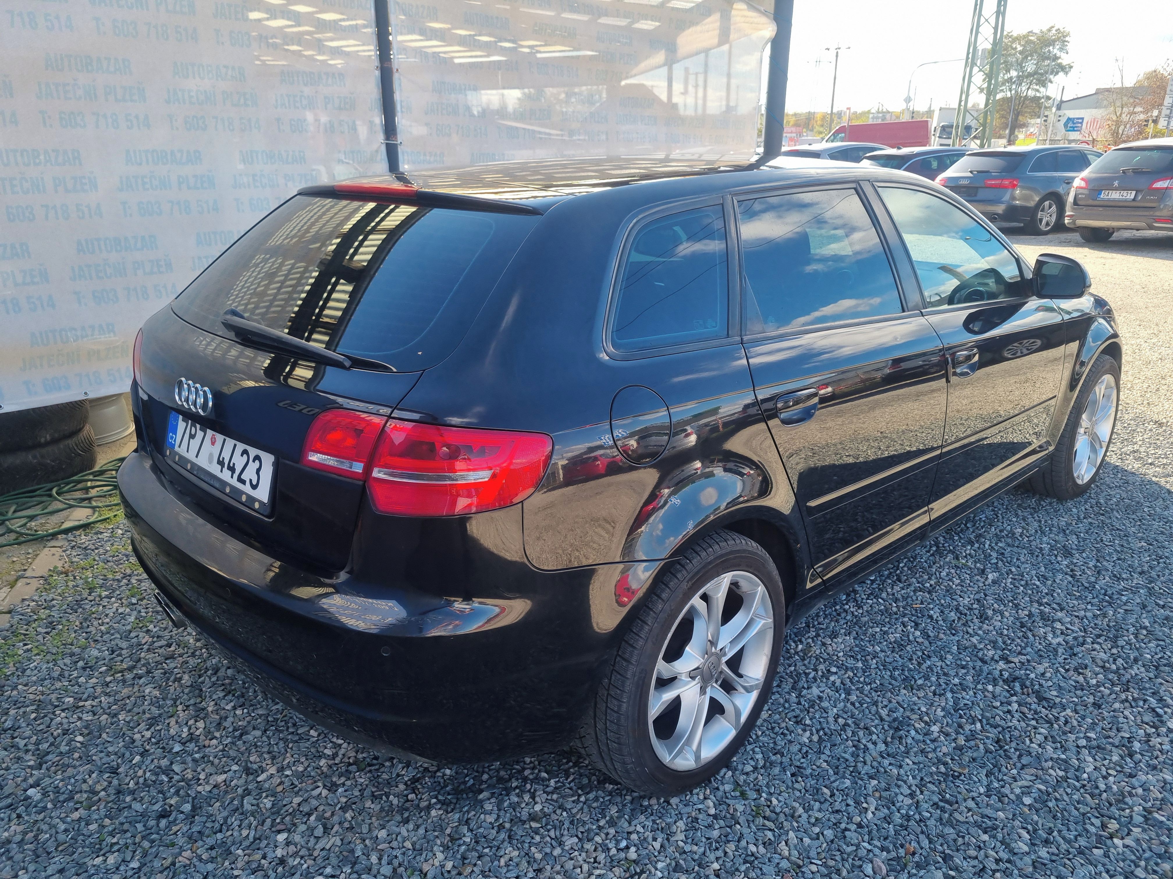 Audi A3, 1.4 TFSI 92 KW - fotka 4