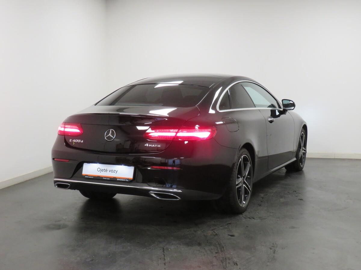 Mercedes-Benz Třídy E, E 400 d 4MATIC kupé Avantgarde - fotka 2