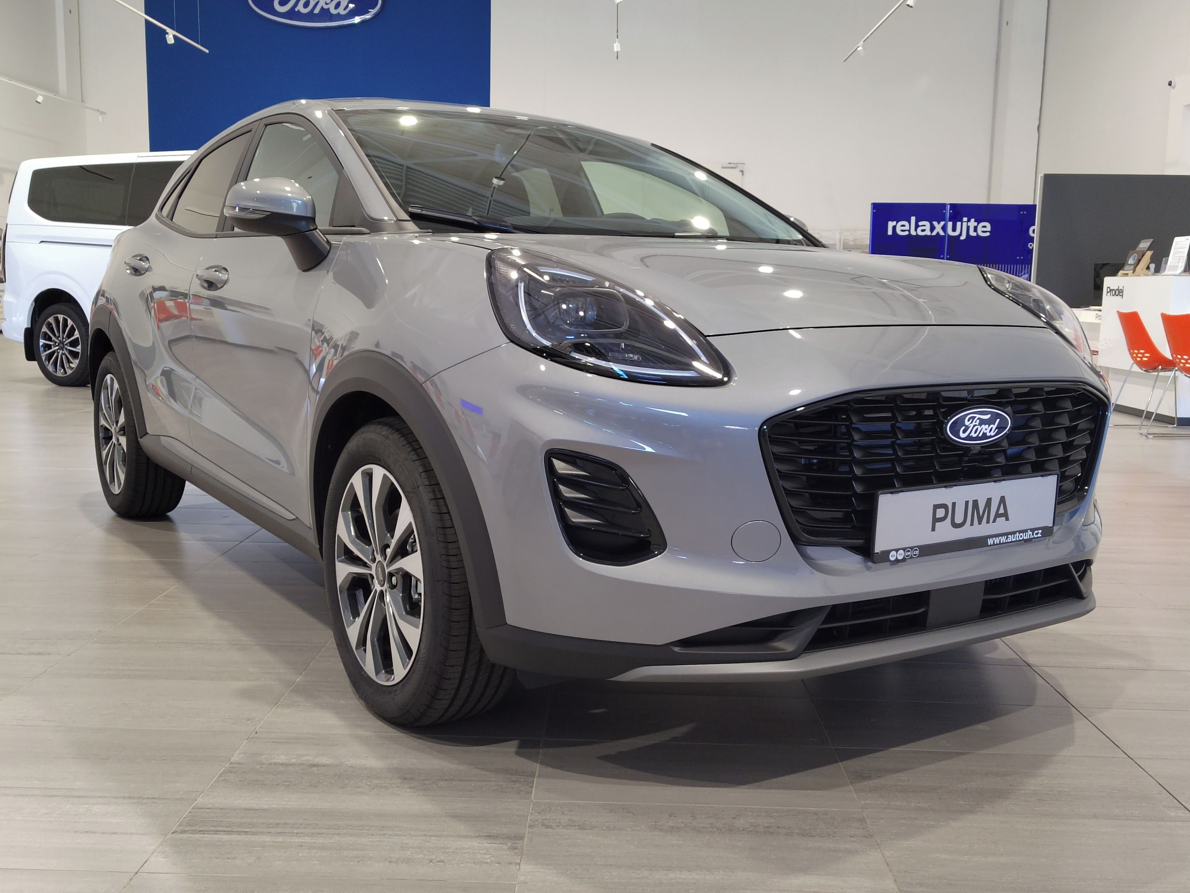 Ford Puma, Titanium