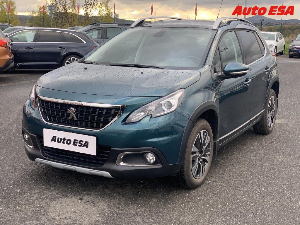 Peugeot 2008, 1.6 HDi,1.maj,ČR,Allure - fotka 3