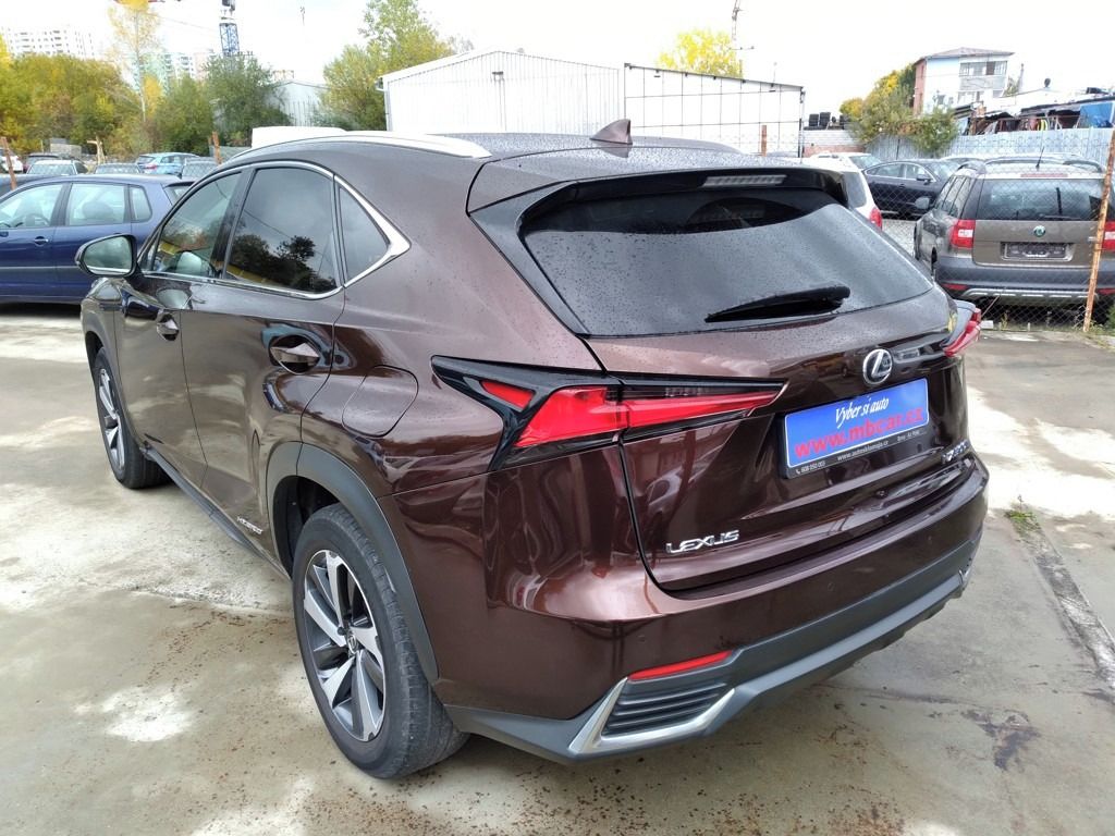 Lexus NX 300h, AWD LUXURY 1.MAJITEL,DPH,ČR - fotka 6