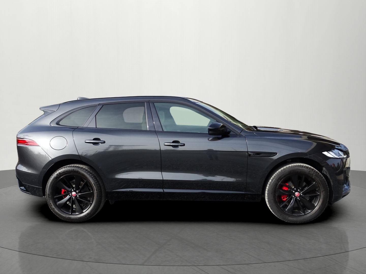 Jaguar F-Pace, D200 AWD R-Dynamic Panorama - fotka 5